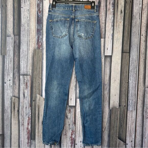 🔸BUNDLE ONLY🔸|EUC| ZARA Relaxed Fit Distressed Boyfriend Jeans - Picture 2 of 7